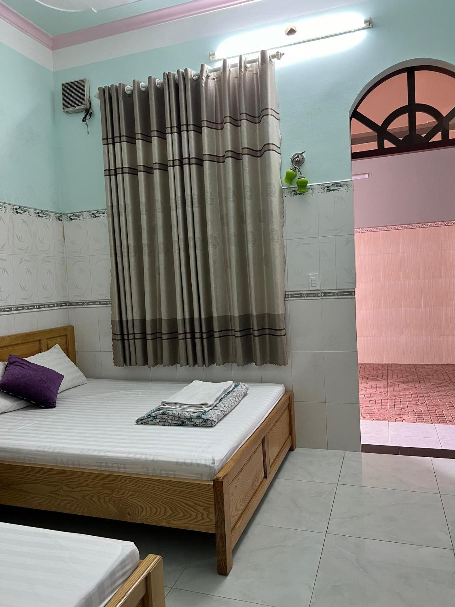 Nha Nghi 72 Hotel Long Hai Eksteriør billede